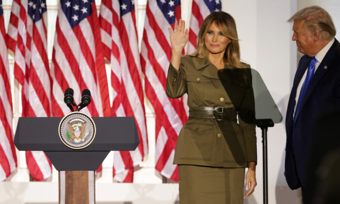 Đệ nhất phu nhân Melania Trump kêu gọi chấm dứt bạo loạn, đoàn kết đất nước