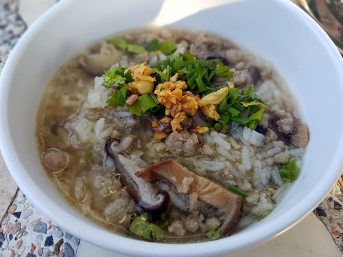 Món ăn vị thuốc lâu đời nhất Á Châu