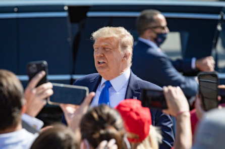 Ông Trump tuyên bố ra mắt ứng dụng mạng xã hội