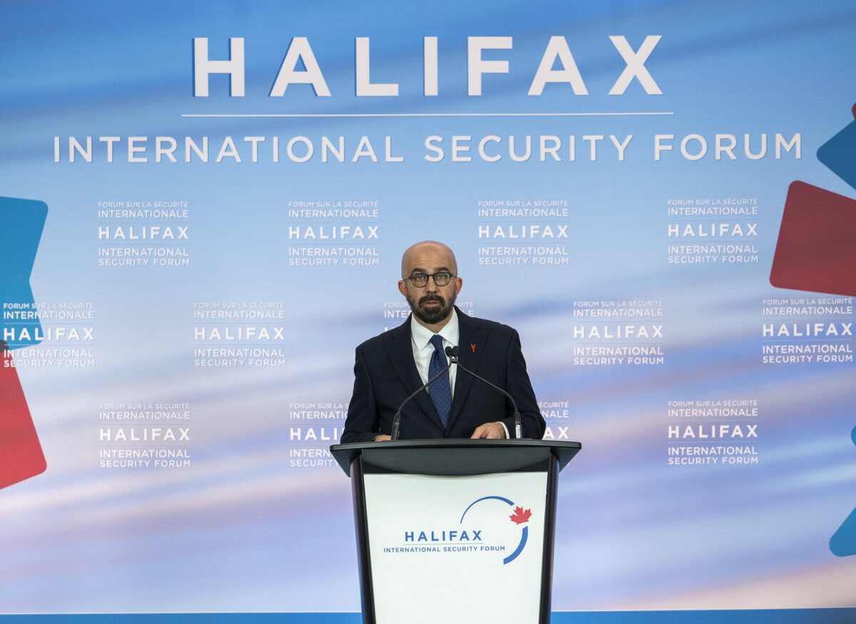 Dien-dan-Halifax