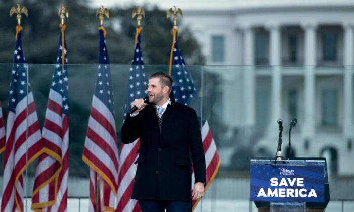 Eric Trump: Cuộc đột kích của FBI vào Mar-a-Lago là ‘một đòn chính trị’