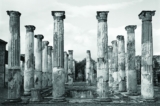 Di chỉ Pompeii xuyên thời gian qua bộ ảnh trắng đen của nhiếp ảnh gia William Wylie