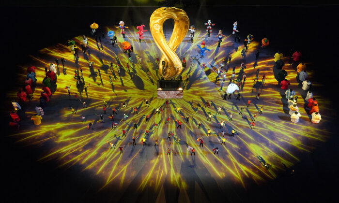 Lễ khai mạc FIFA World Cup Qatar 2022 tại Sân vận động Al Bayt ở Al Khor, Qatar, hôm 20/11/2022. (Ảnh: Pawel Kopczynski/Reuters)