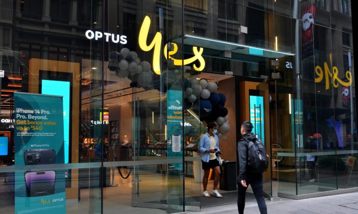 Úc: 3 công dân Trung Quốc bị buộc tội đánh cắp dữ liệu từ Spotify, Netflix, và Optus