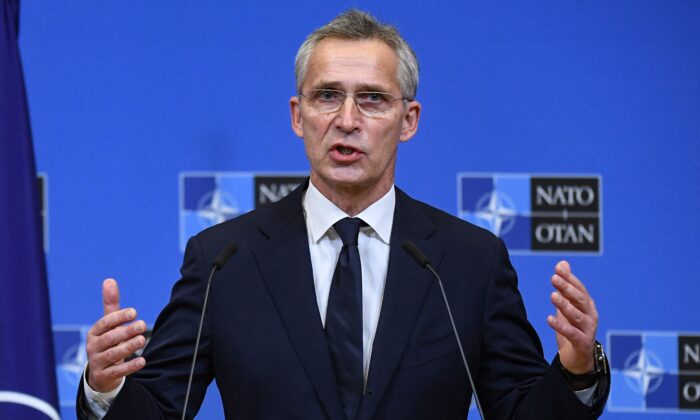 NATO tìm kiếm mối bang giao ‘mạnh mẽ hơn’ với Nam Hàn trong bối cảnh Bắc Hàn bị cáo buộc vũ trang cho Nga