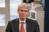 Ông Martin Kulldorff, một nhà nghiên cứu sáng lập Học viện Khoa học và Tự do của Đại học Hillsdale, tại Trung tâm Kirby của Đại học Hillsdale ở Hoa Thịnh Đốn vào ngày 17/03/2022. (Ảnh: Bao Qiu/The Epoch Times)