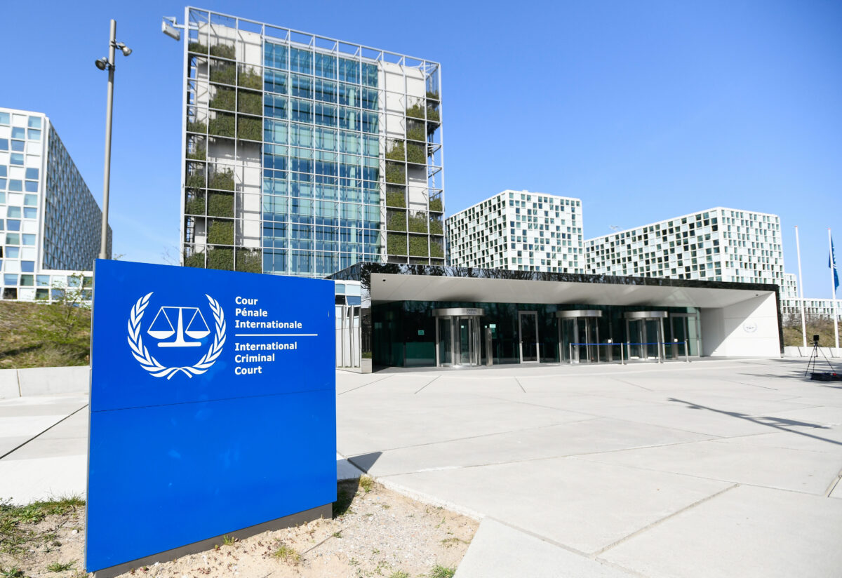 Một quang cảnh bên ngoài Tòa án Hình sự Quốc tế ở Hague, Hà Lan, vào ngày 31/03/2021. (Ảnh: Reuters/Piroschka van de Wouw)