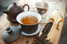 Trà ô long (Ảnh : Vinne/Shutterstock)