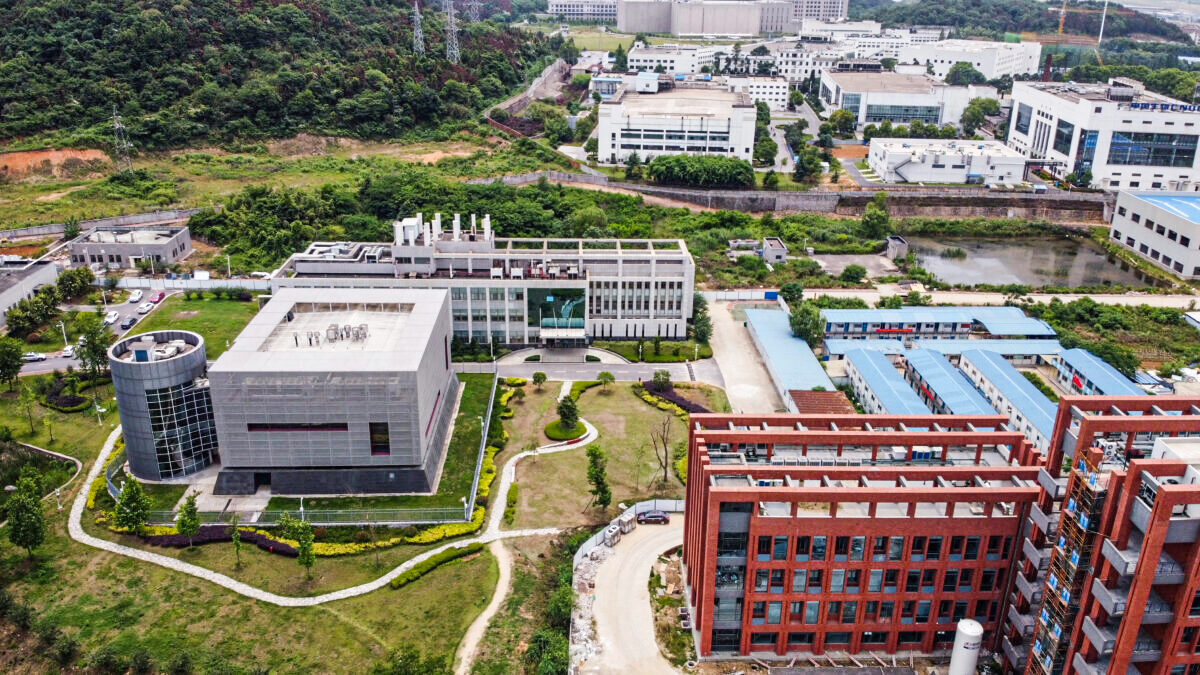 Phòng thí nghiệm P4 trong khuôn viên Viện Virus học Vũ Hán ở Vũ Hán, tỉnh Hồ Bắc, Trung Quốc, vào ngày 13/05/2020. (Ảnh: Hector Retamal/AFP qua Getty Images)