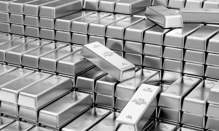 Tại sao bạc lại rẻ như vậy? Các yếu tố ảnh hưởng đến giá bạc