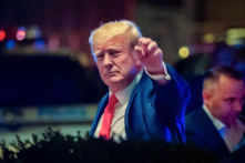 Cựu Tổng thống Donald Trump đến tòa nhà Trump Tower ở thành phố New York, vào ngày 09/08/2022. (Ảnh: David 'Dee' Delgado/Reuters)