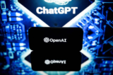 Màn hình hiển thị logo của OpenAI và ChatGPT, ở thành phố Toulouse, thuộc miền tây nam nước Pháp, hôm 23/01/2023. (Ảnh: Lionel Bonaventure/AFP qua Getty Images)