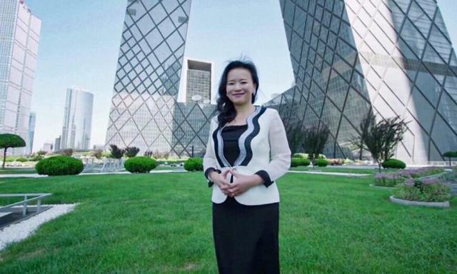 Trong hình ảnh tĩnh trích từ đoạn video không đề ngày tháng này, ký giả người Úc Thành Lôi (Cheng Lei) ở Bắc Kinh, Trung Quốc. (Ảnh: Hội Úc Châu Toàn Cầu-Bộ Ngoại giao và Thương mại Úc Châu/Tư liệu báo chí qua REUTERS)