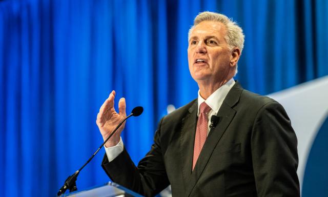 Chủ tịch Hạ viện Kevin McCarthy nói tại Sacramento, California, hôm 11/03/2023. (Ảnh: John Fredricks/The Epoch Times)