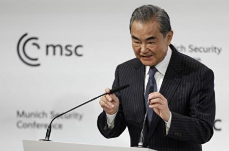 Hệ thống ngoại giao của ĐCSTQ hỗn loạn sau khi Ngoại trưởng Vương Nghị vắng mặt tại hai sự kiện quốc tế quan trọng