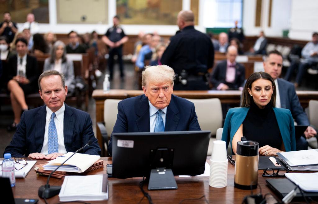 Cựu Tổng thống Trump sẽ làm chứng trong vụ án gian lận ở New York vào ngày 06/11