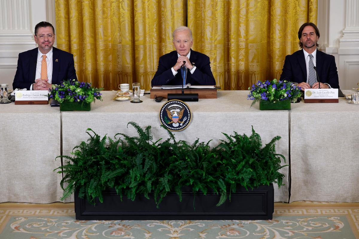 Tổng thống Biden tổ chức hội nghị thượng đỉnh với các nhà lãnh đạo Latinh để chống lại ‘ngoại giao bẫy nợ’ của Trung Quốc