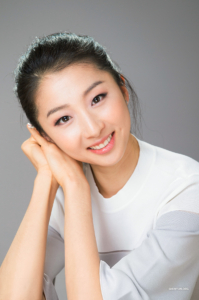 Nghệ sĩ nổi bật: Tần Ca (Melody Qin)