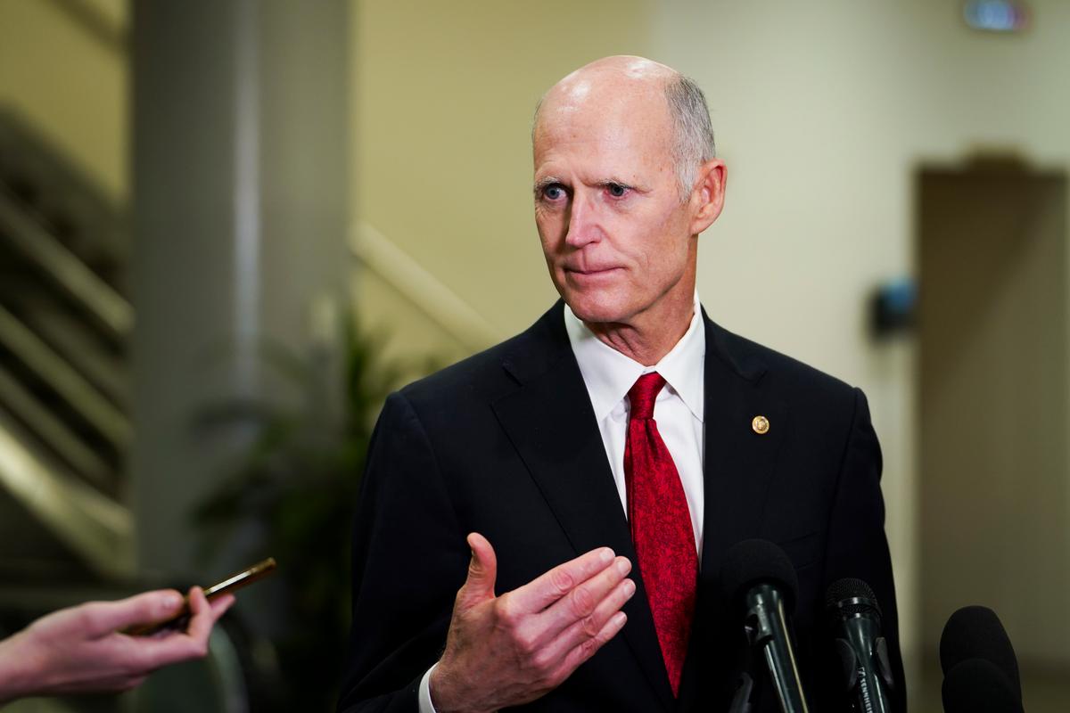 Thượng nghị sĩ Rick Scott (Cộng Hòa-Florida) nói trong một cuộc họp báo ở Tòa nhà Quốc hội Hoa Kỳ ở Hoa Thịnh Đốn hôm 11/07/2023. (Ảnh: Madalina Vasiliu/The Epoch Times)