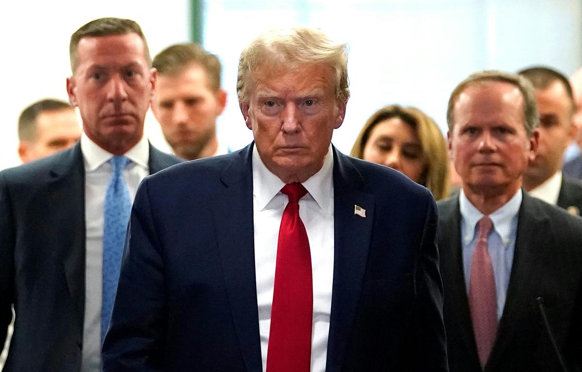 Cựu TT Trump đổi ý, sẽ không làm chứng trong phiên tòa ở New York