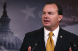 Thượng nghị sĩ Mike Lee (Cộng Hòa-Utah) nói về cuộc chiến ở Afghanistan trong một cuộc họp báo tại Capitol Hill, ở Hoa Thịnh Đốn, vào ngày 06/02/2014. (Ảnh: Mark Wilson/Getty Images)