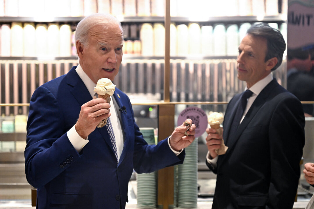 TT Biden hy vọng đạt được thỏa thuận ngừng bắn và thả con tin giữa Hamas và Israel vào thứ Hai tới