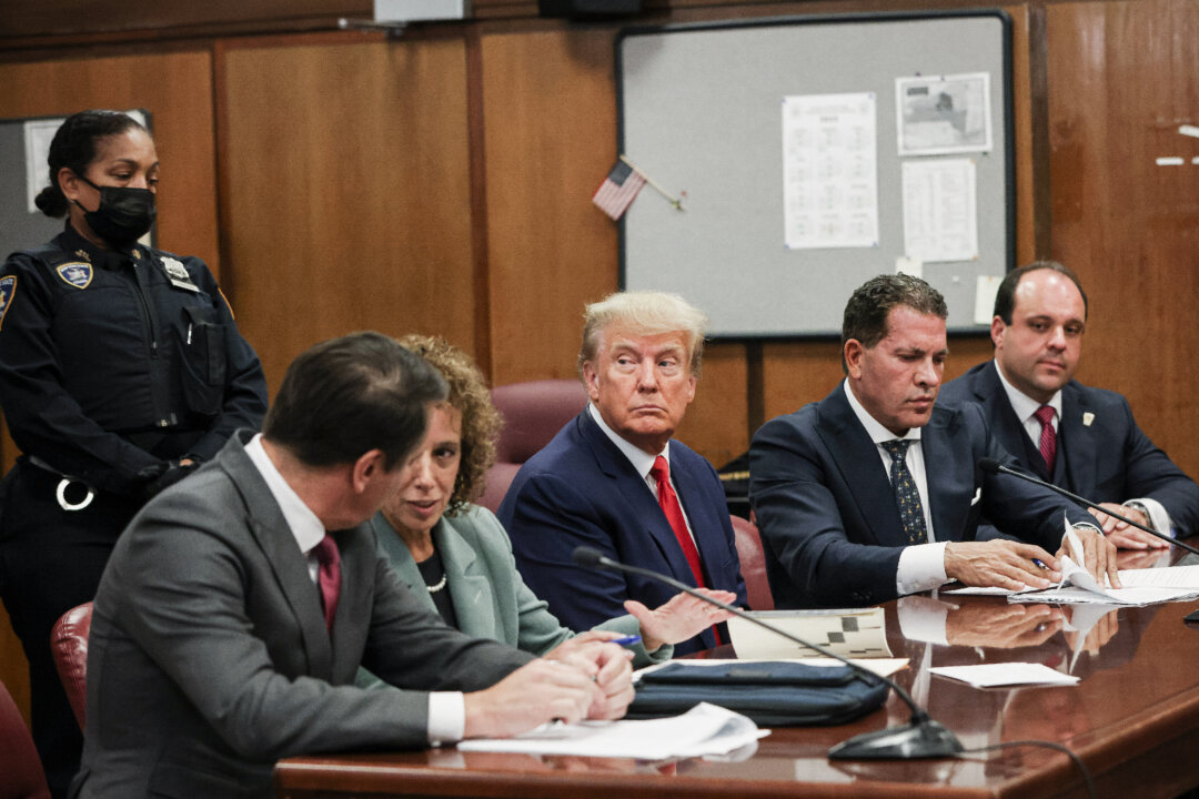 Vụ án tiền bịt miệng: Cựu TT Trump đệ đơn kháng cáo một tuần trước khi phiên tòa xét xử bắt đầu