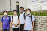 Các thành viên của Giáo hội Tin lành Cải Chánh Thâm Quyến ở Trung Quốc chuẩn bị nộp đơn xin tị nạn tại văn phòng Cao ủy Liên Hiệp Quốc về Người tị nạn ở Bangkok vào ngày 05/09/2022. (Ảnh: Sakchai Lalit/AP Photo)