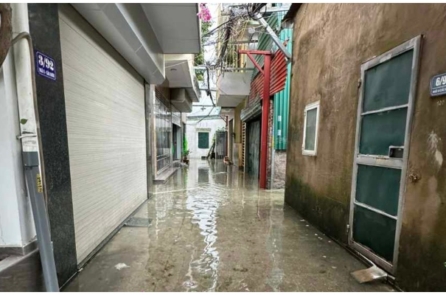 Miền Bắc mưa 3 ngày, Hà Nội nước tiếp tục tràn đê