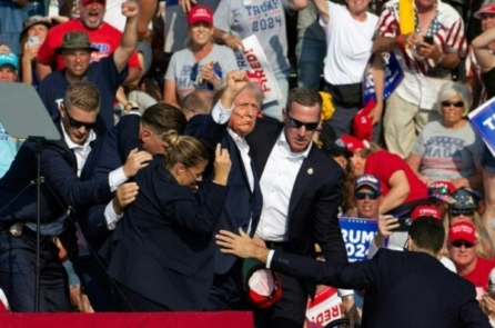 Cựu TT Trump đồng ý tiếp nhận phỏng vấn từ FBI với tư cách là nạn nhân của vụ nổ súng