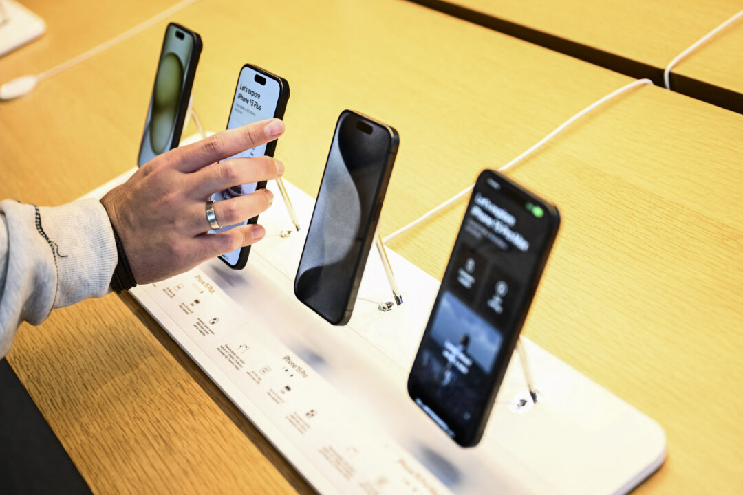 Cảnh báo người dùng iPhone: Tin tặc nhắm vào Apple ID trong đợt tấn công mạng mới