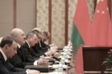 Tổng thống Belarus Alexander Lukashenko nói chuyện với Chủ tịch Trung Quốc Tập Cận Bình (không có trong ảnh) trong cuộc gặp song phương tại Nhà khách quốc gia Điếu Ngư vào ngày 16/05/2017 tại Bắc Kinh, Trung Quốc. (Ảnh: Wu Hong-Pool/Getty Images)