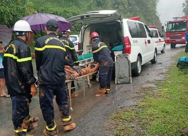 Hà Giang: Hàng chục điểm sạt lở, nguy cơ tai nạn trên các cung đường