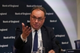 Ông Andrew Bailey, thống đốc Bank of England, trong Cuộc họp báo về Báo cáo Chính sách Tiền tệ của ngân hàng trung ương Anh, tại Bank of England, London, hôm 02/02/2023. (Ảnh: Yui Mok/PA Media)